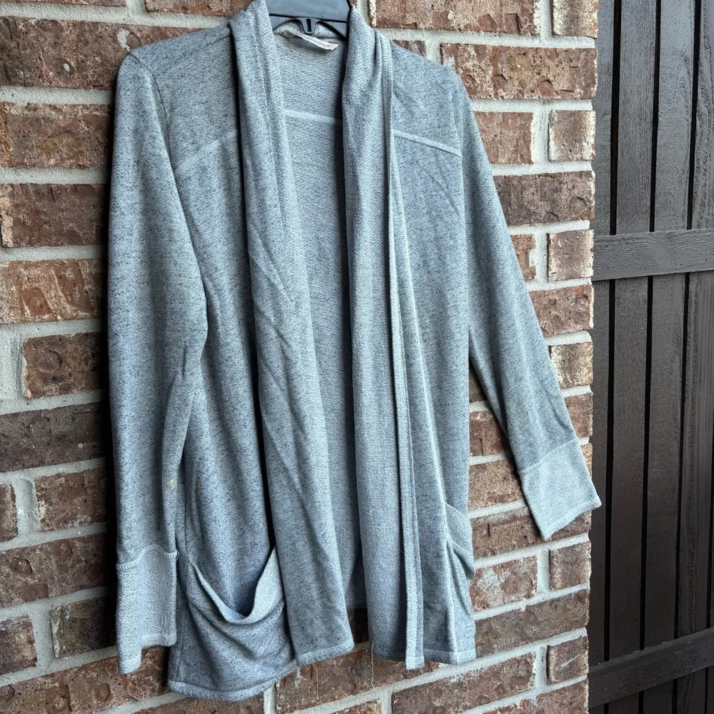 Soft Surroundings Heathered Gray Knit open front cardigan